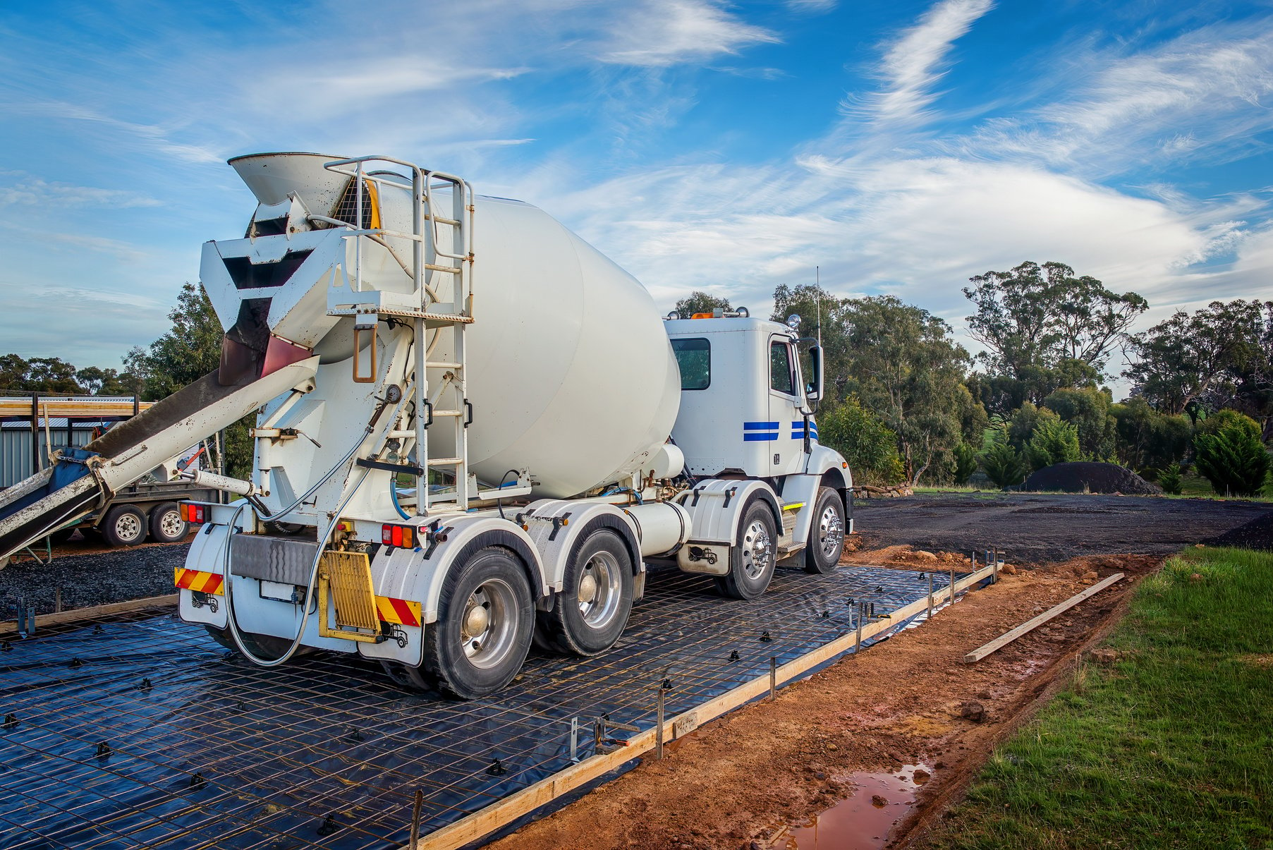 Concrete Truck or Cement mixer